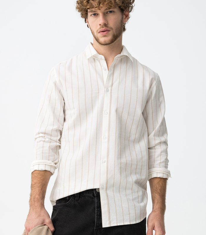 Camisa riscas finas