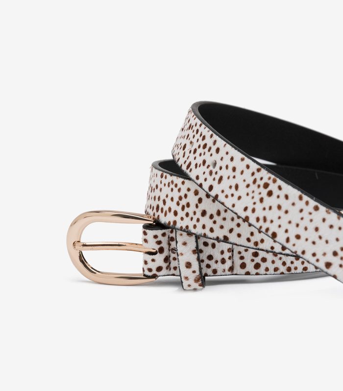 Cinto com padrão animal