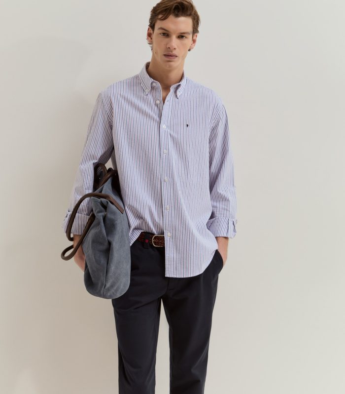 Camisa às riscas em algodão