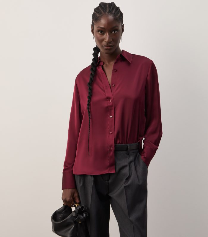 Camisa fluida acetinada